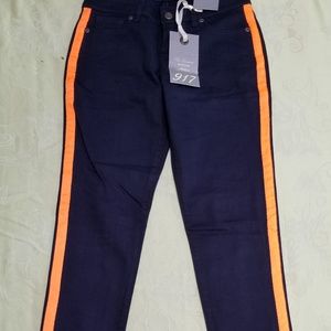 NWT Woman`s The Limited 917 Low Rise Jeans